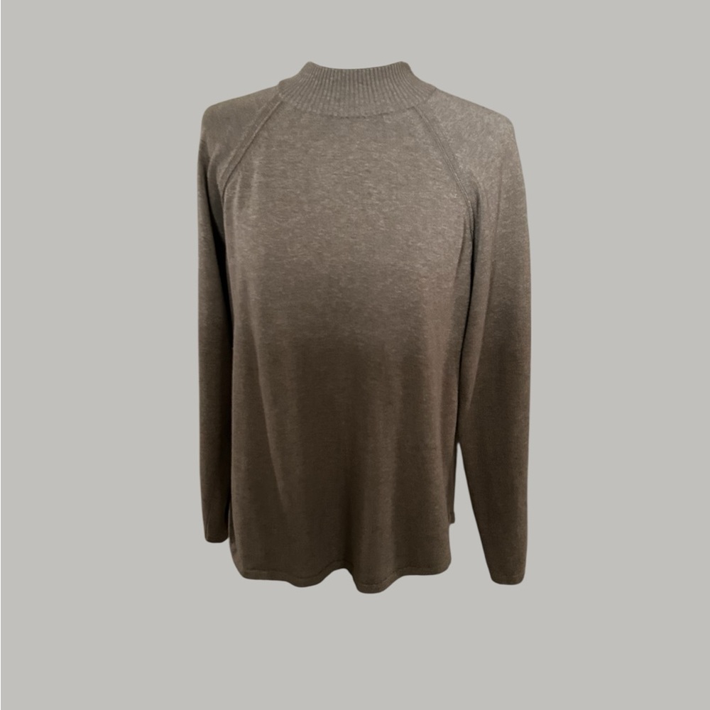 JEANNE PIERRE Taupe Long Sleeve Knit Sweater. XL. $16.